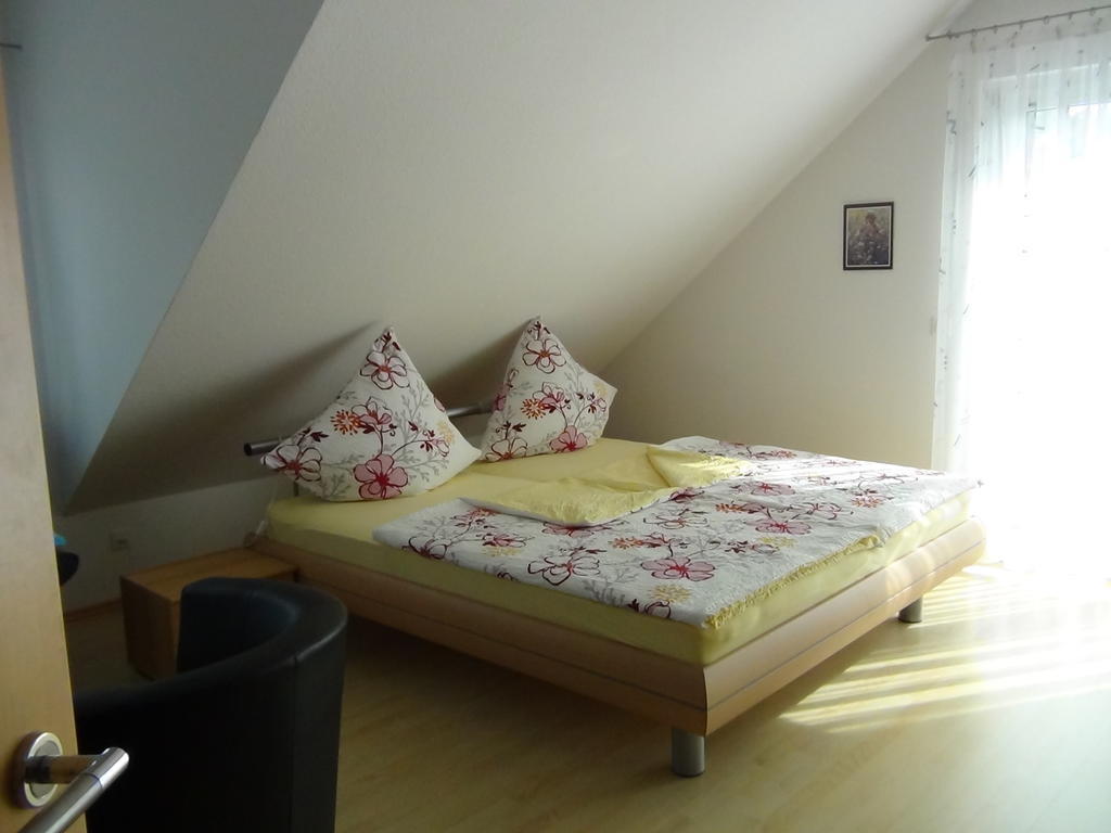 Bed and Breakfast Haus Erika Am Weg Kesswil Pokój zdjęcie